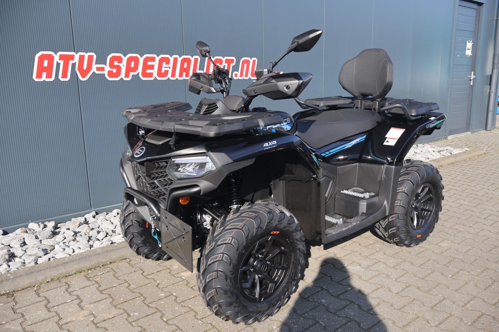 CFMOTO CForce 520