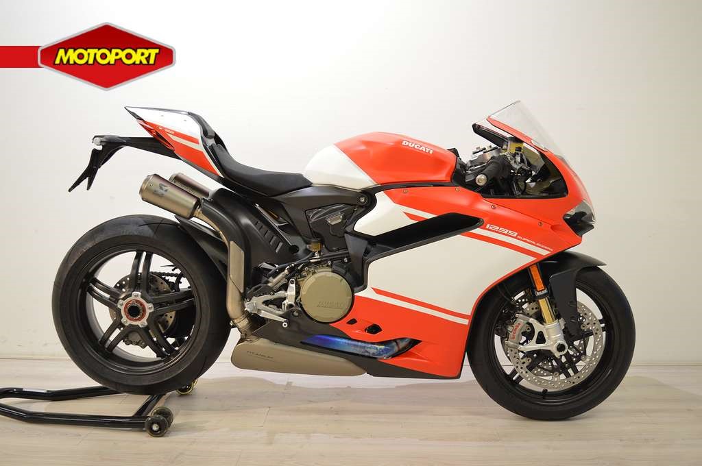 Ducati 1299 Panigale Superleggera