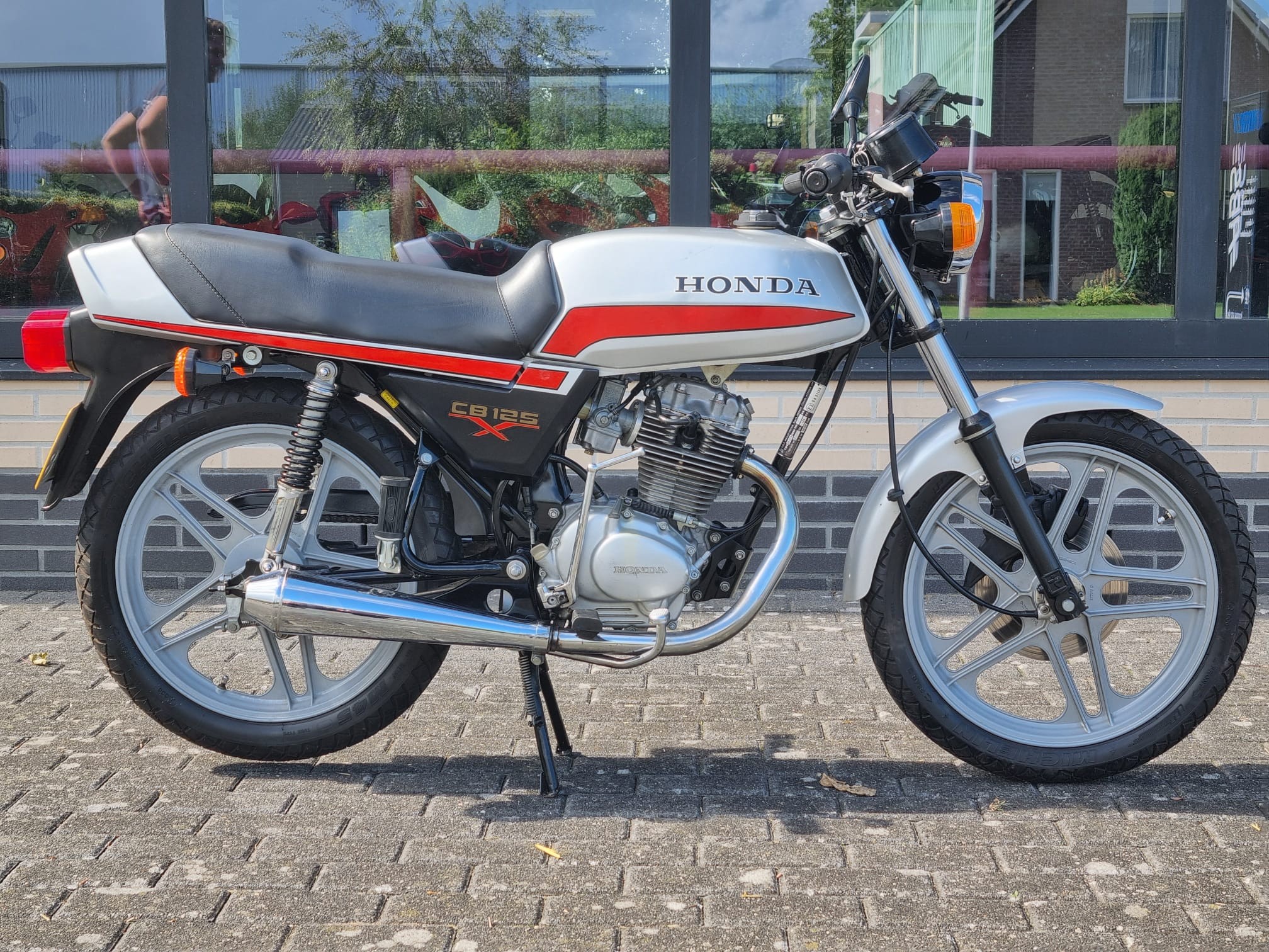 Honda CB 125S