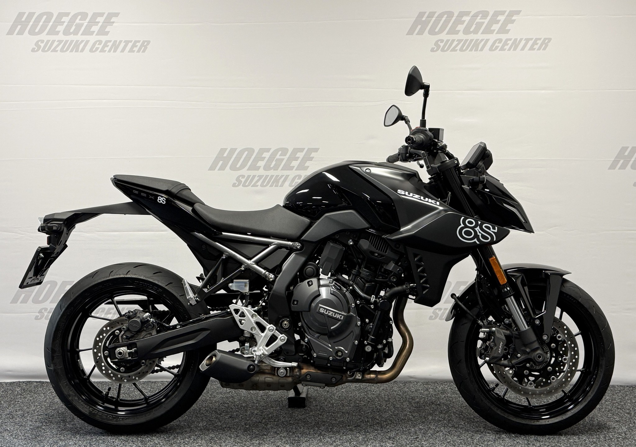 Suzuki GSX 8S