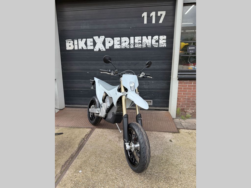 SWM RS 500R