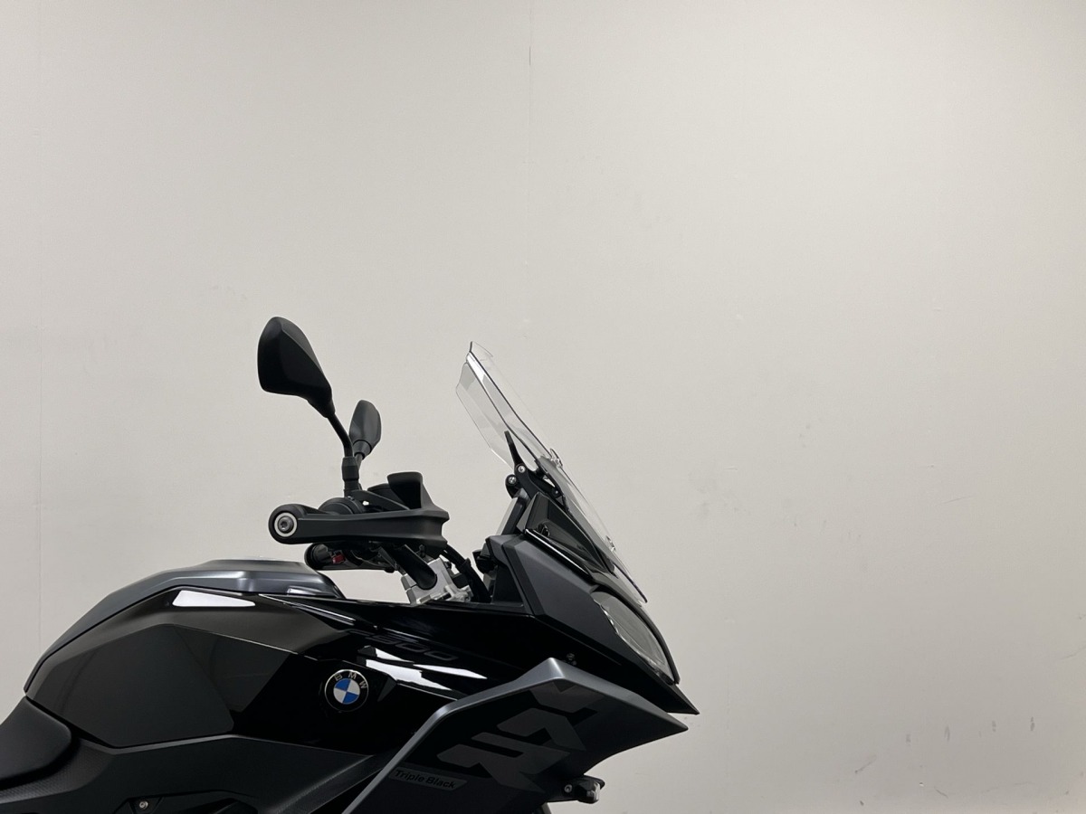 BMW F900 XR