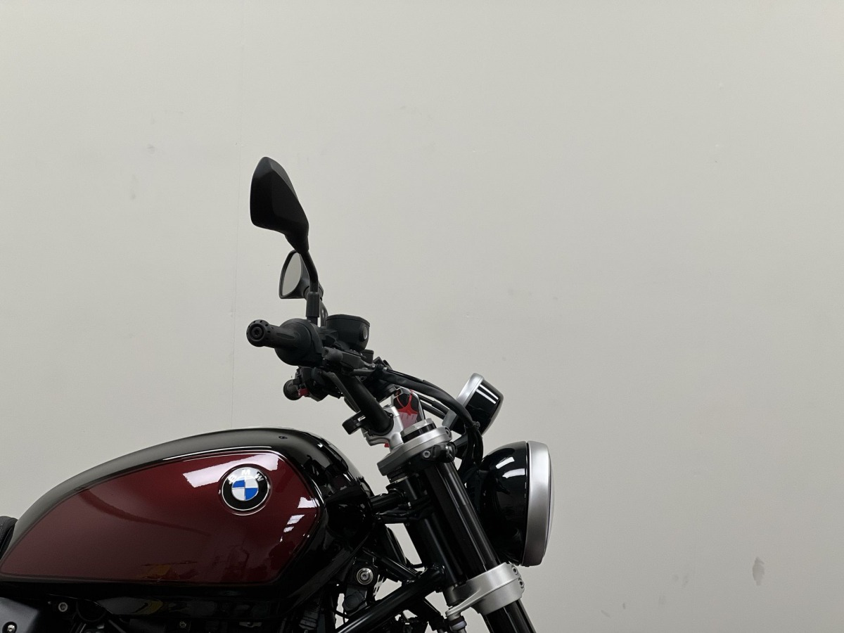 BMW R 12