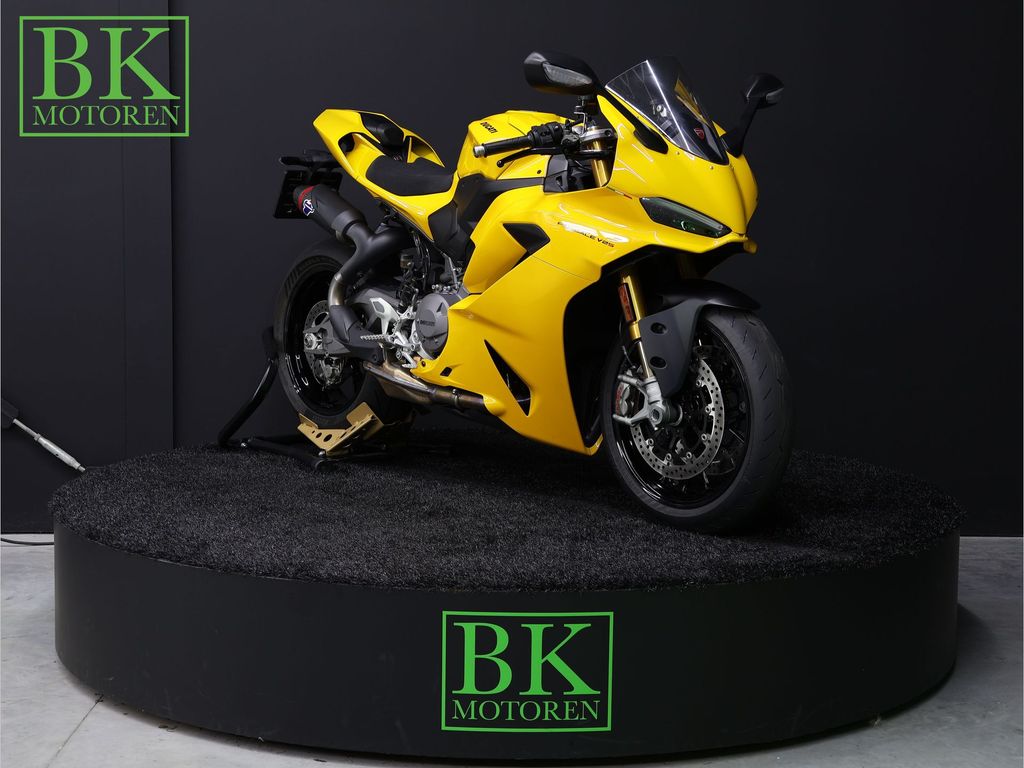 Ducati Panigale V2S