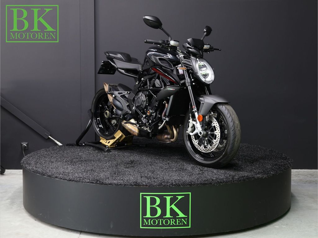 MV Agusta Brutale 800