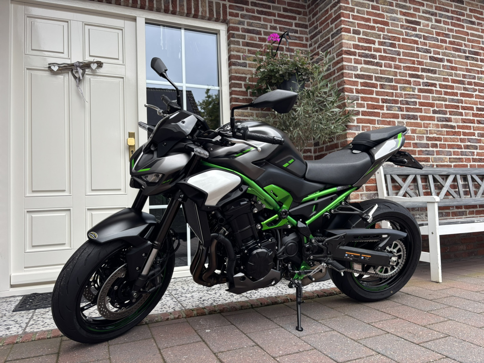 Kawasaki Z900 Performance