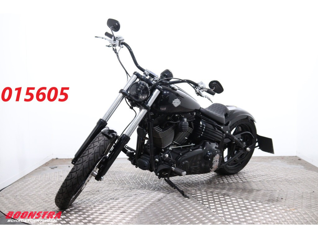 Harley-Davidson FXCW Softail Rocker