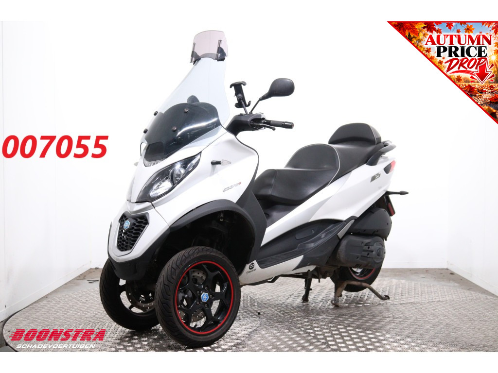Piaggio MP3 500