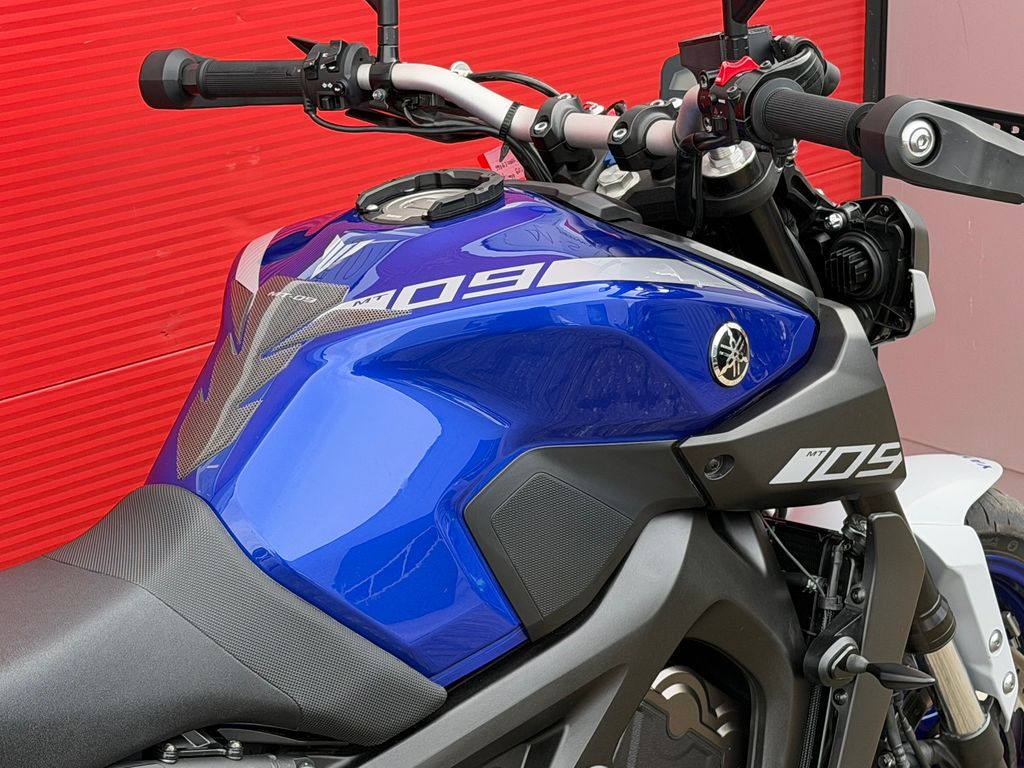 thumb-8