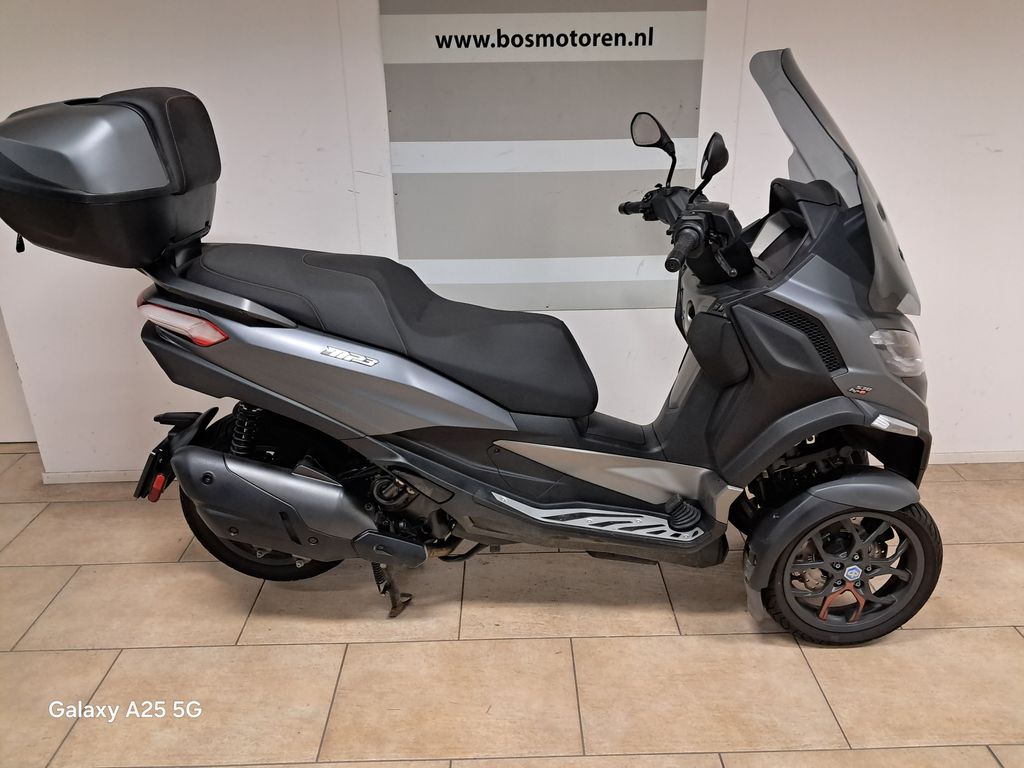 Piaggio MP3 530 HPE Exclusive