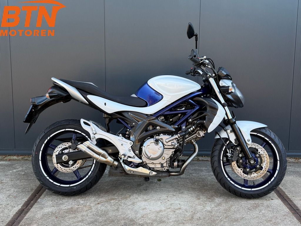Suzuki SFV 650 Gladius