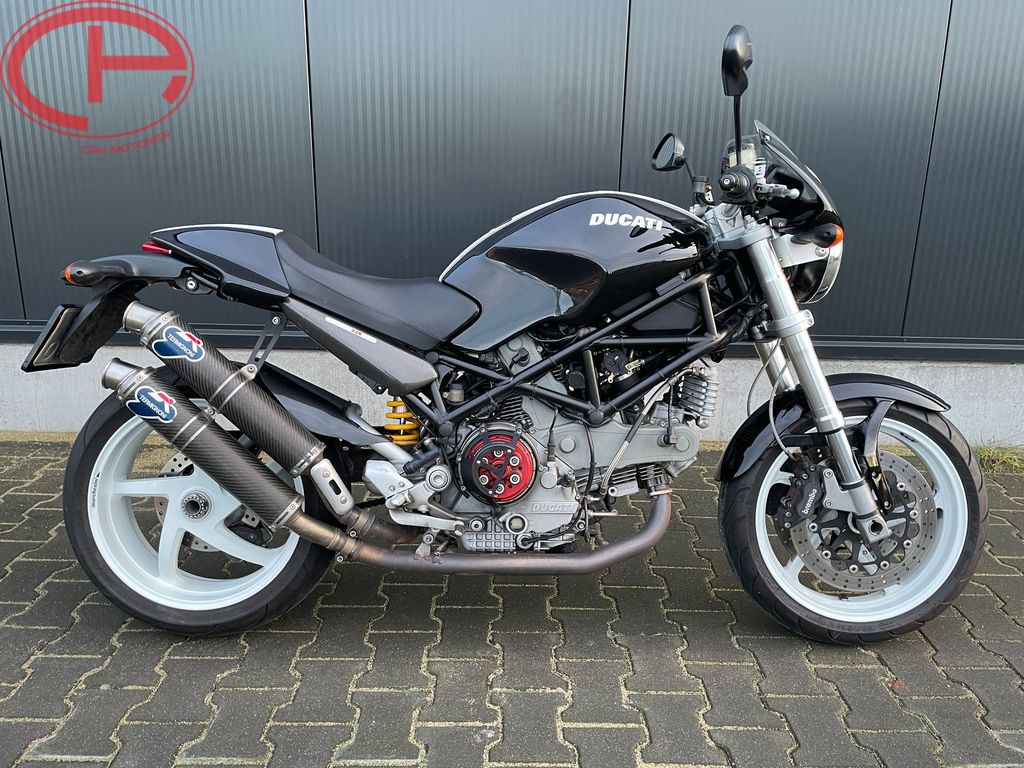 Ducati Monster S2R 1000