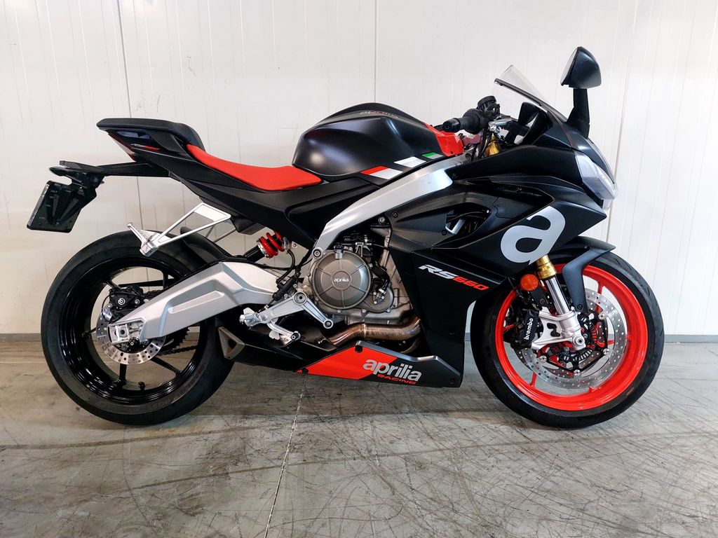 Aprilia RS 660