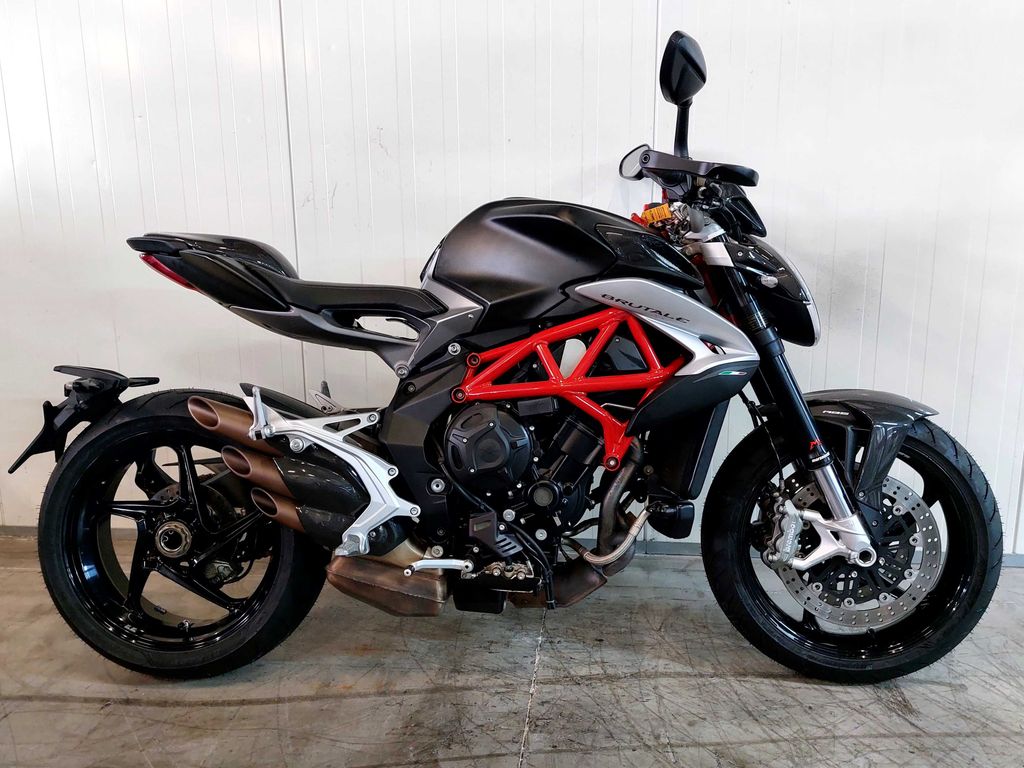 MV Agusta Brutale 800
