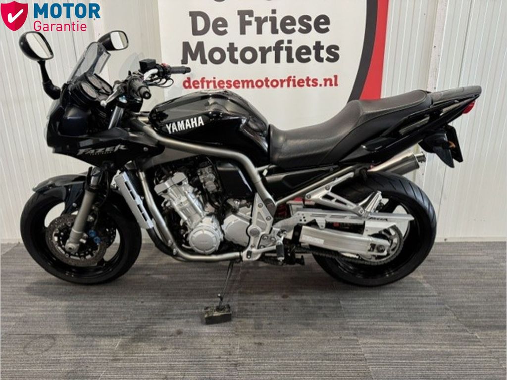 Yamaha FZS 1000 Fazer