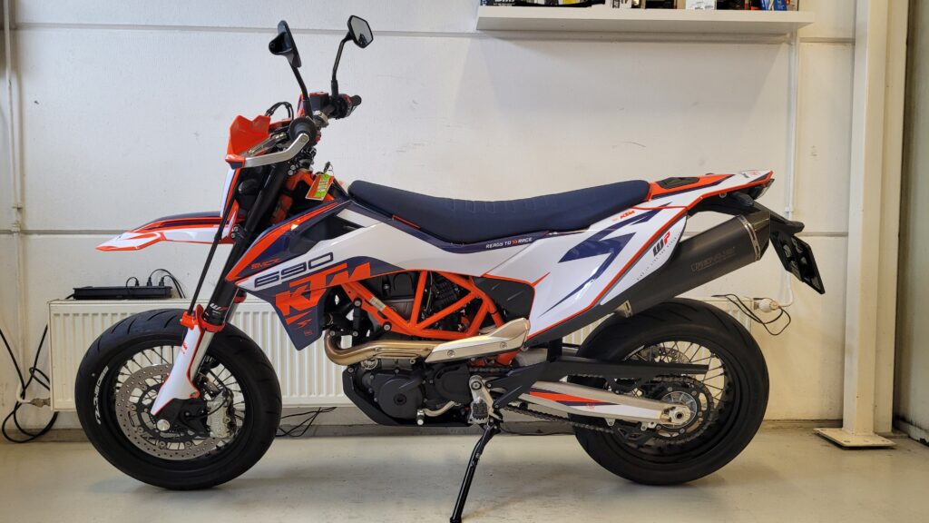 KTM 690 SMC-R