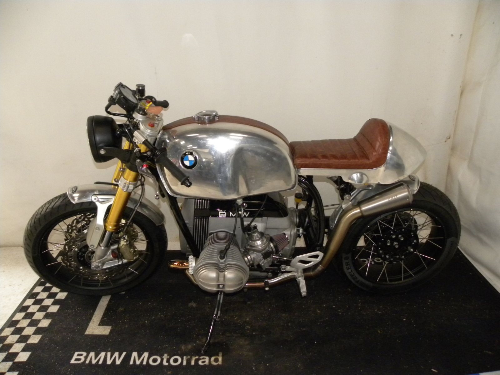 BMW HP4 RACE