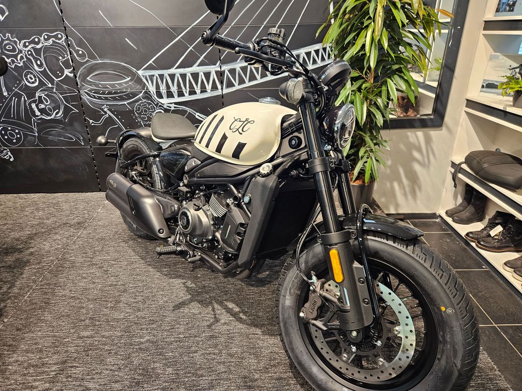 CFMOTO 450CL-C Bobber