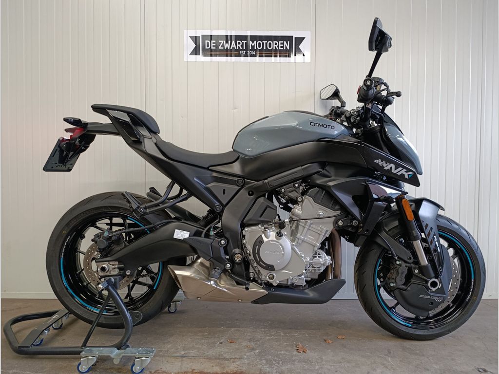 CFMOTO 675 NK