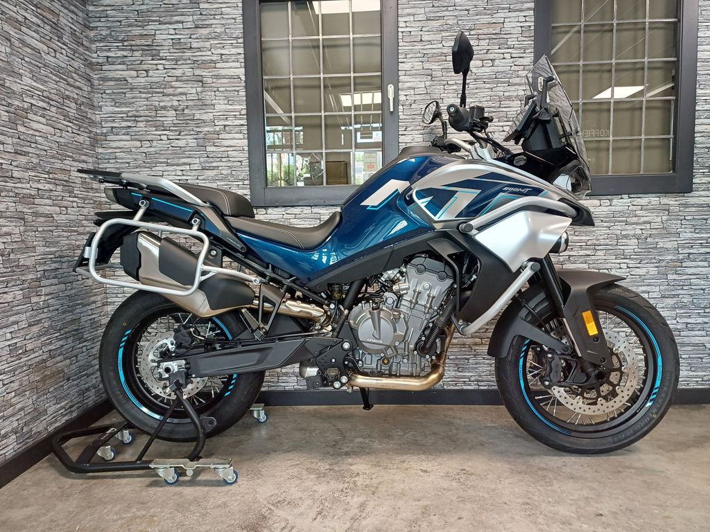 CFMOTO 800 Sport