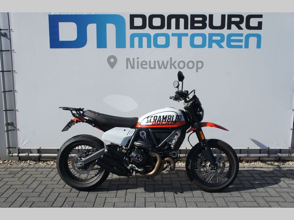 Ducati Scrambler 800 Urban Motard