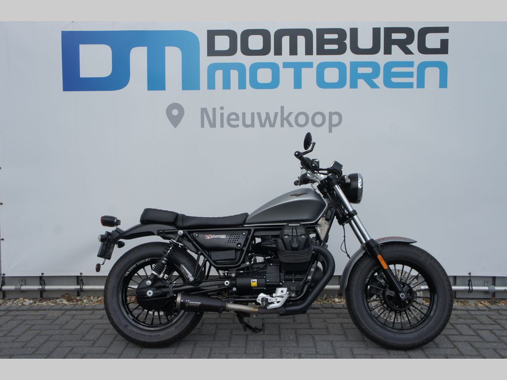 Moto Guzzi V9 Bobber
