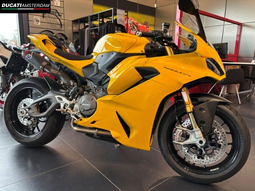 Ducati Panigale V2S