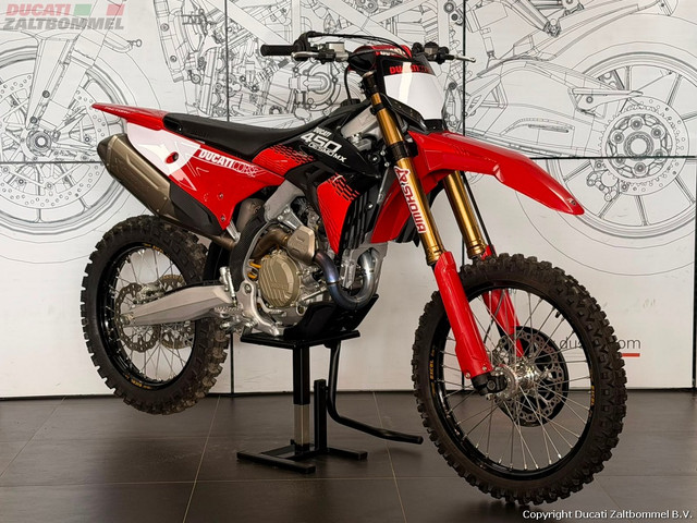 Ducati Desmo 450MX