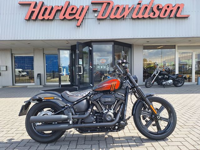 Harley-Davidson FXBBS Softail Street Bob 114