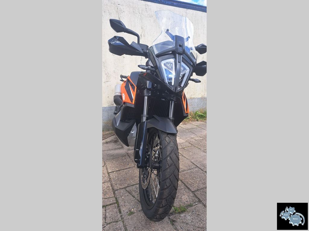 KTM 890 Adventure