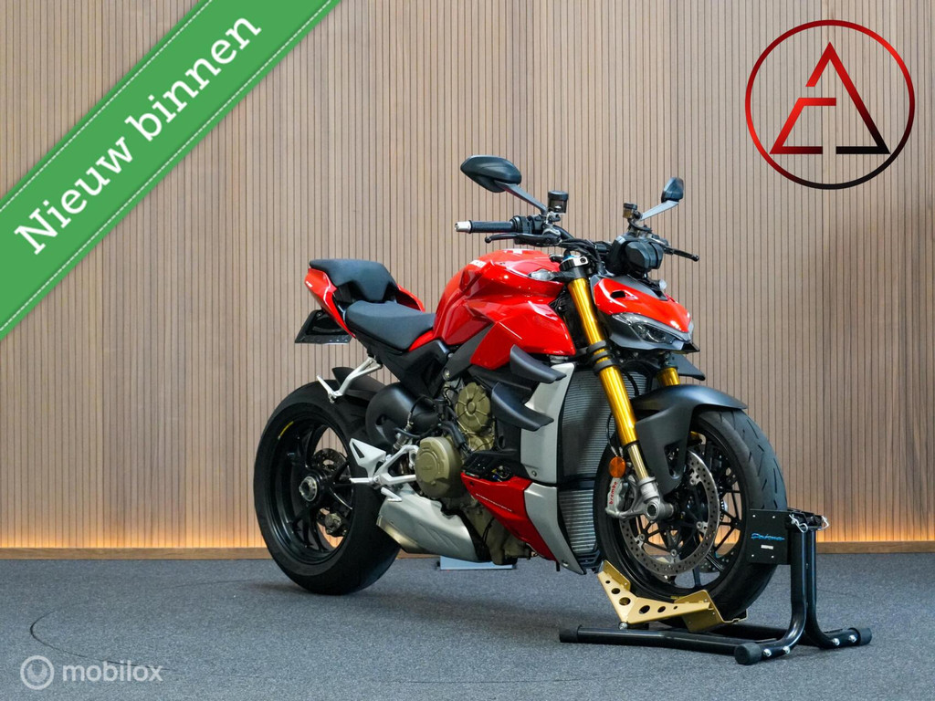 Ducati Streetfighter V4 S