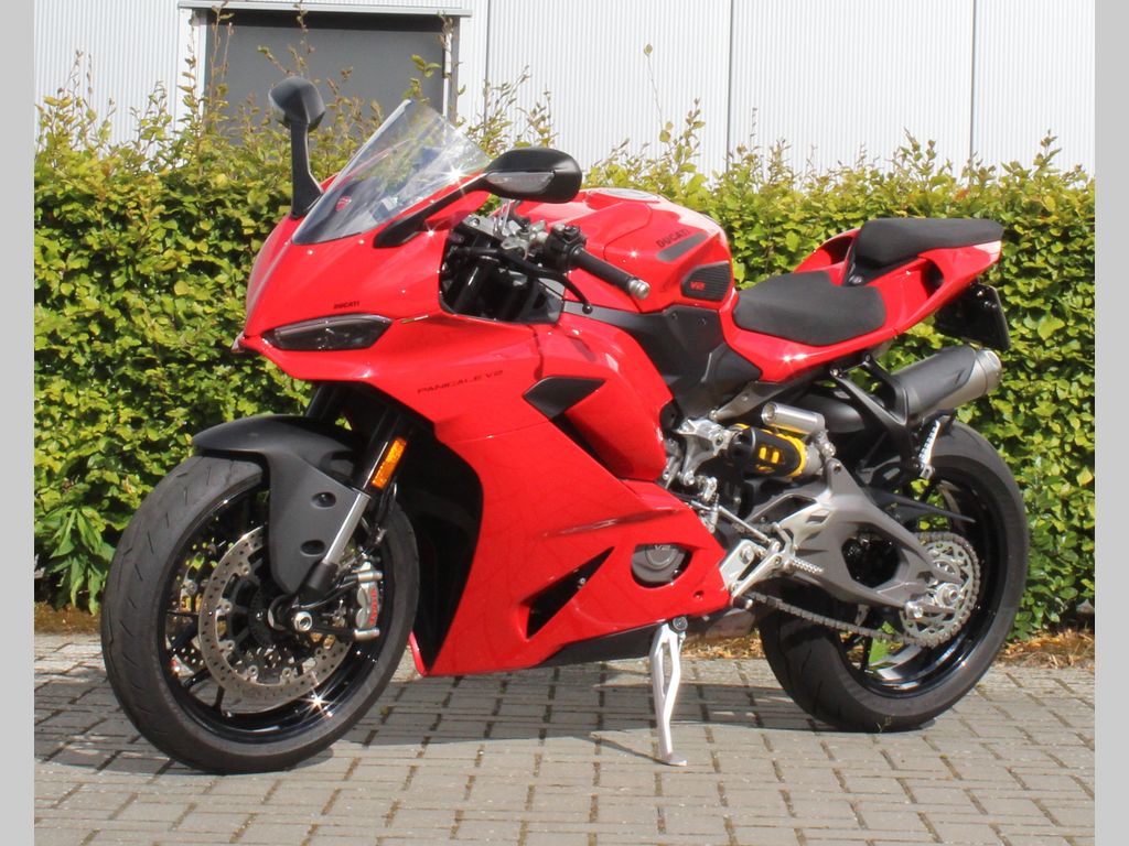 Ducati Panigale V2
