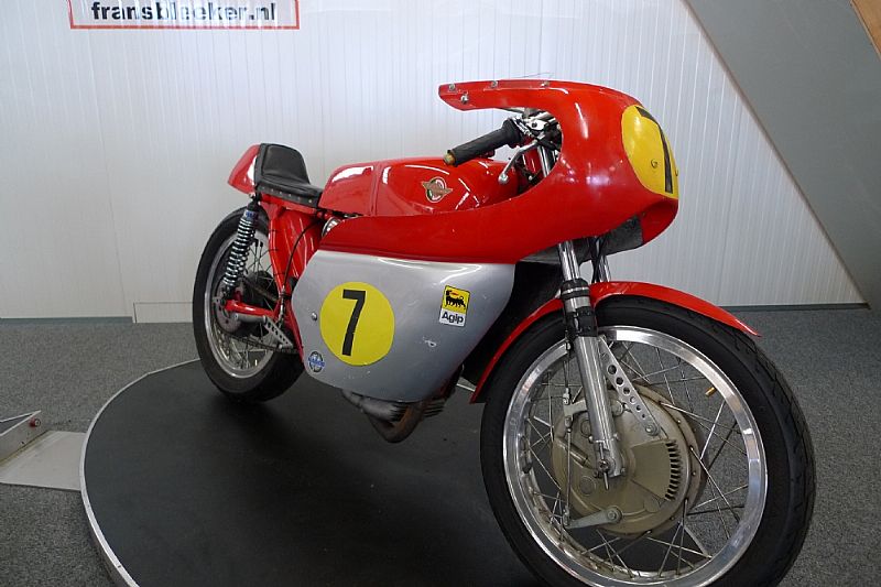 Ducati 250 Desmo