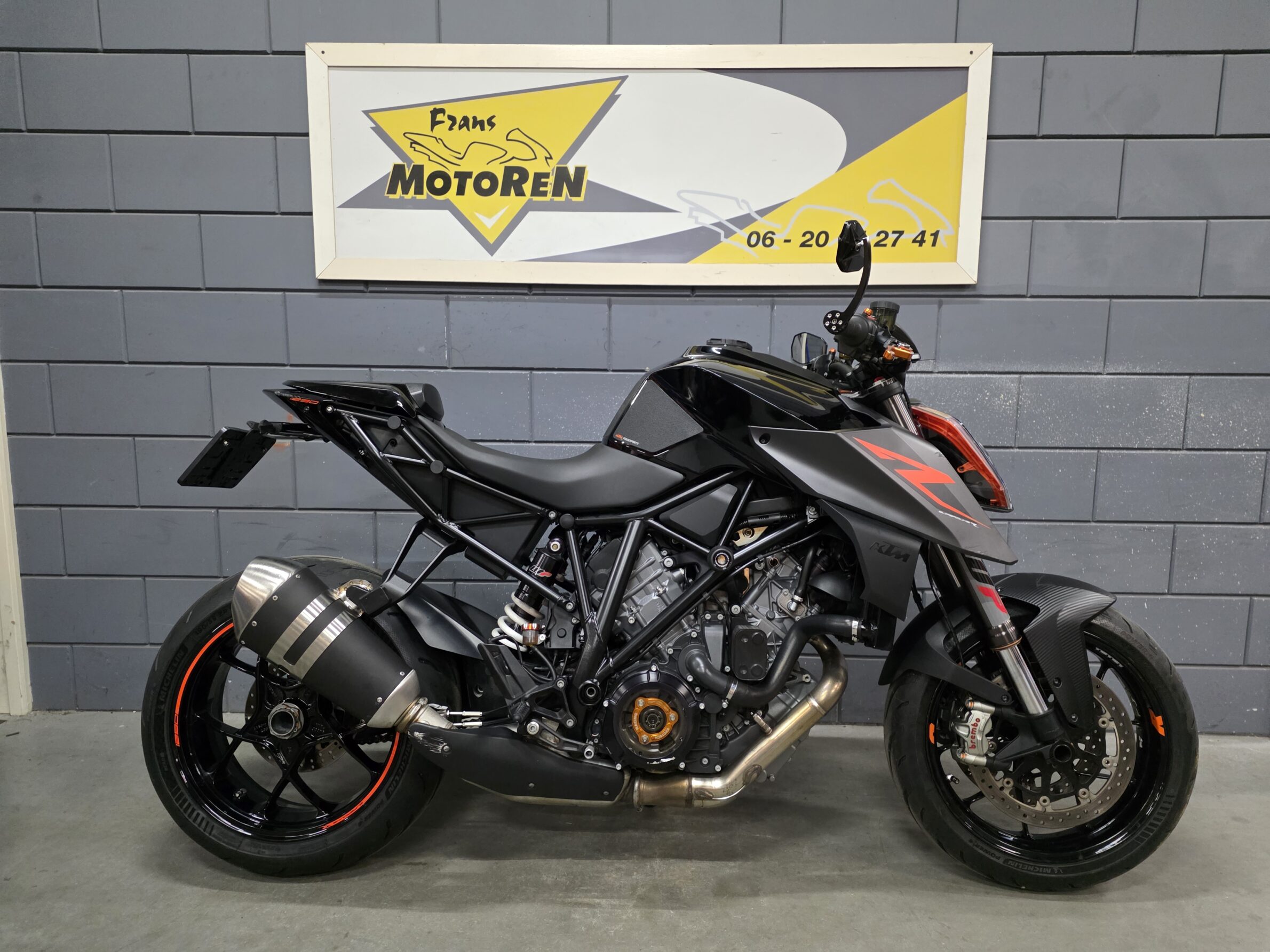 KTM 1290 Super Duke R