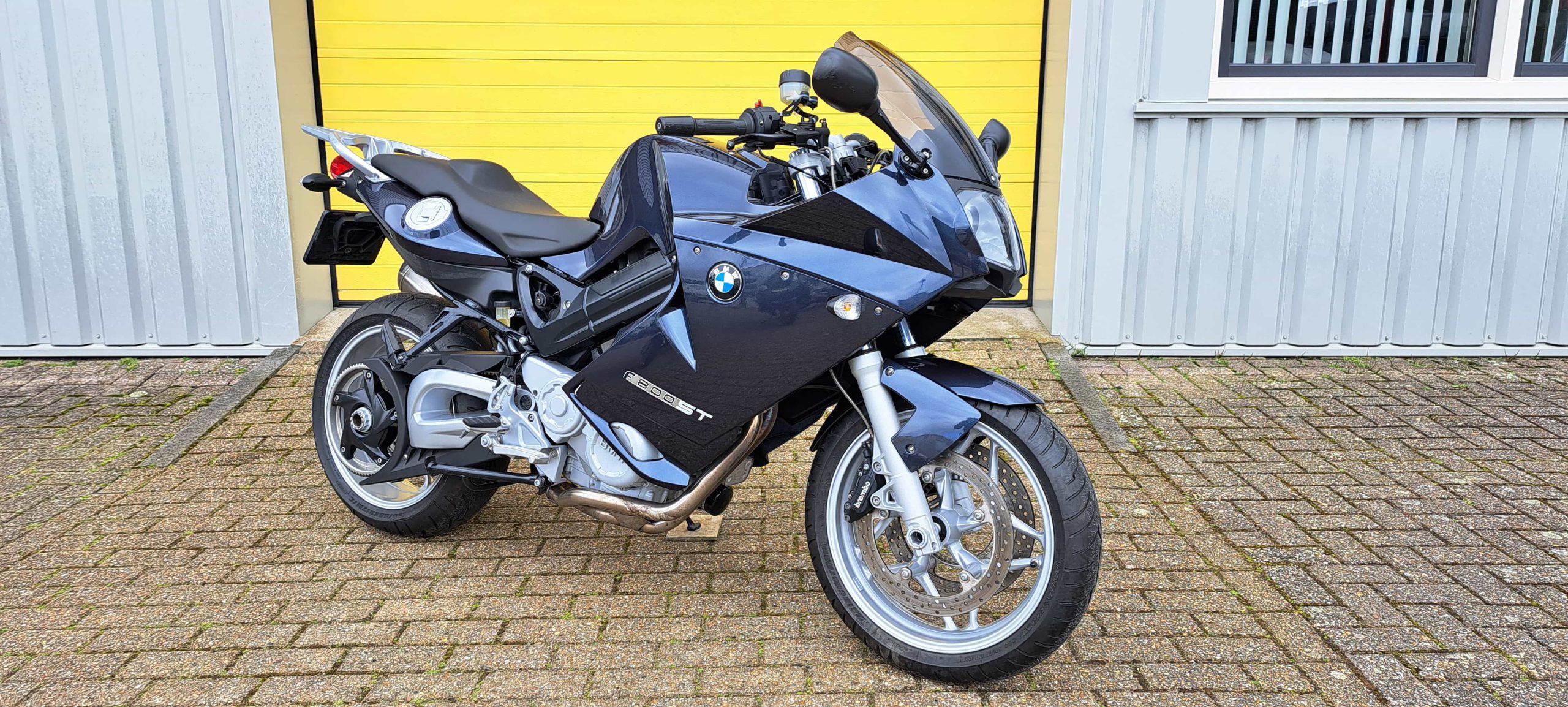 BMW F 800 ST