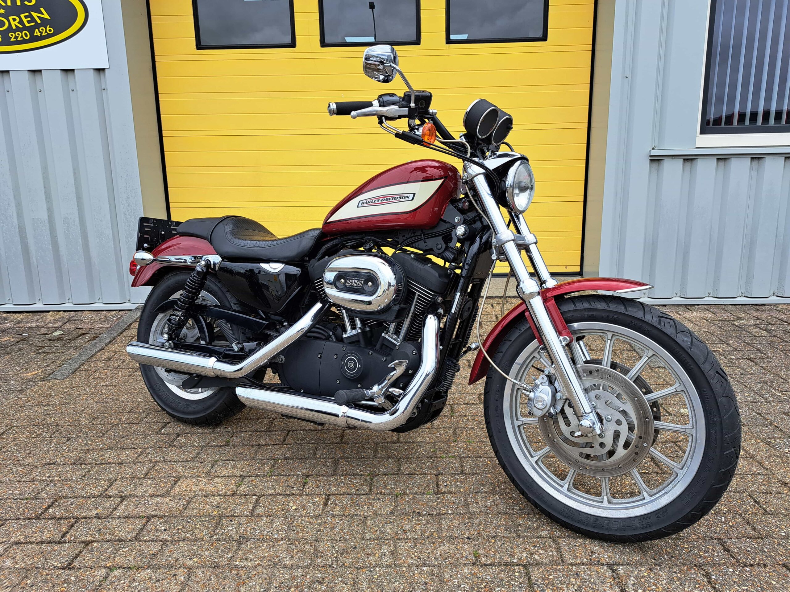 Harley-Davidson XL 1200R Sportster Roadster