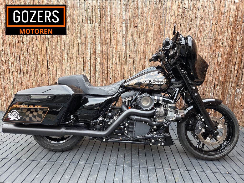 Harley-Davidson FLHX Street Glide
