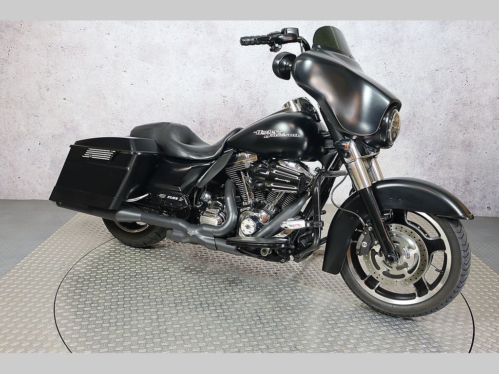 Harley-Davidson FLHXST Street Glide ST
