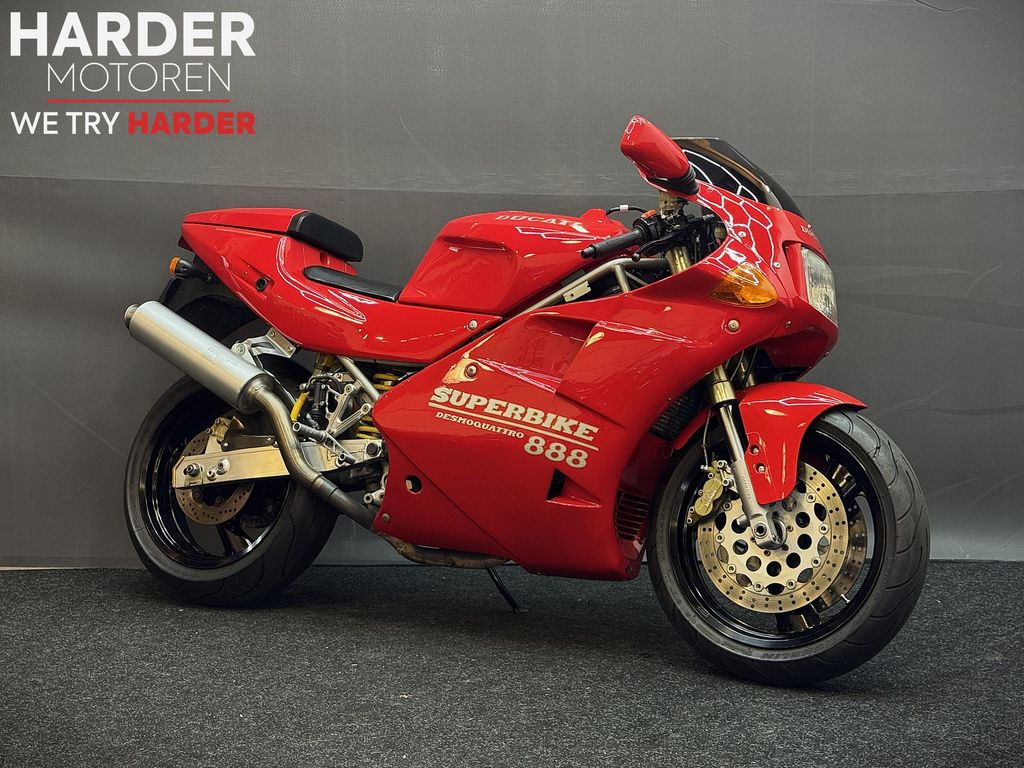 Ducati 888 Strada
