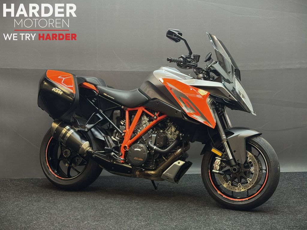 KTM 1290 Super Duke GT