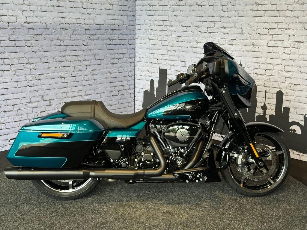 Harley-Davidson FLHX Street Glide