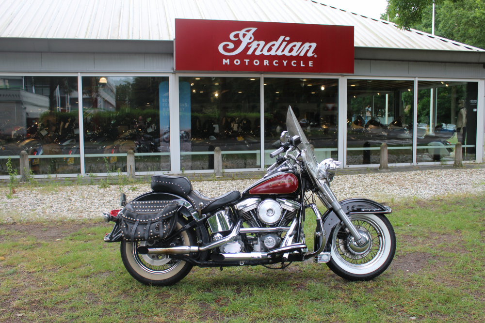 Harley-Davidson FLST Softail Heritage