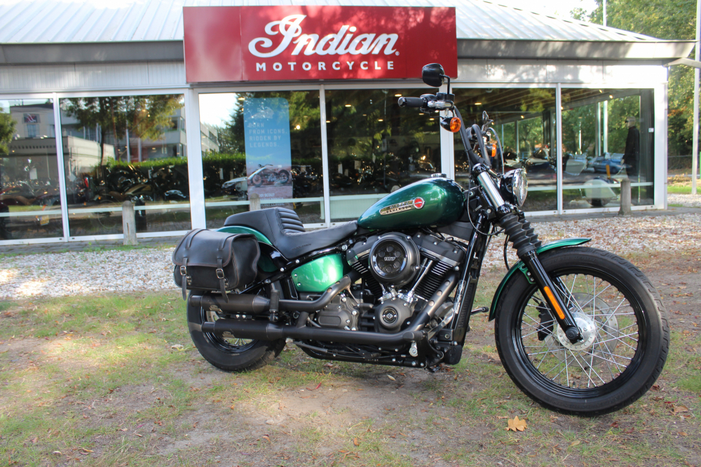 Harley-Davidson FXBB Softail Street Bob 107