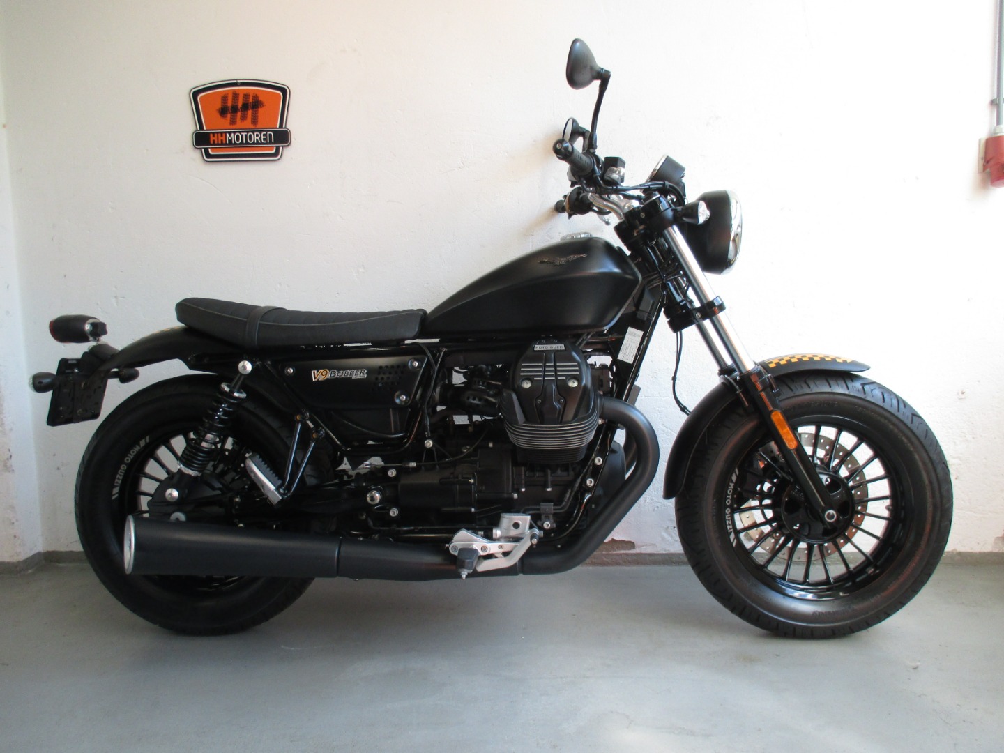 Moto Guzzi V9 Bobber