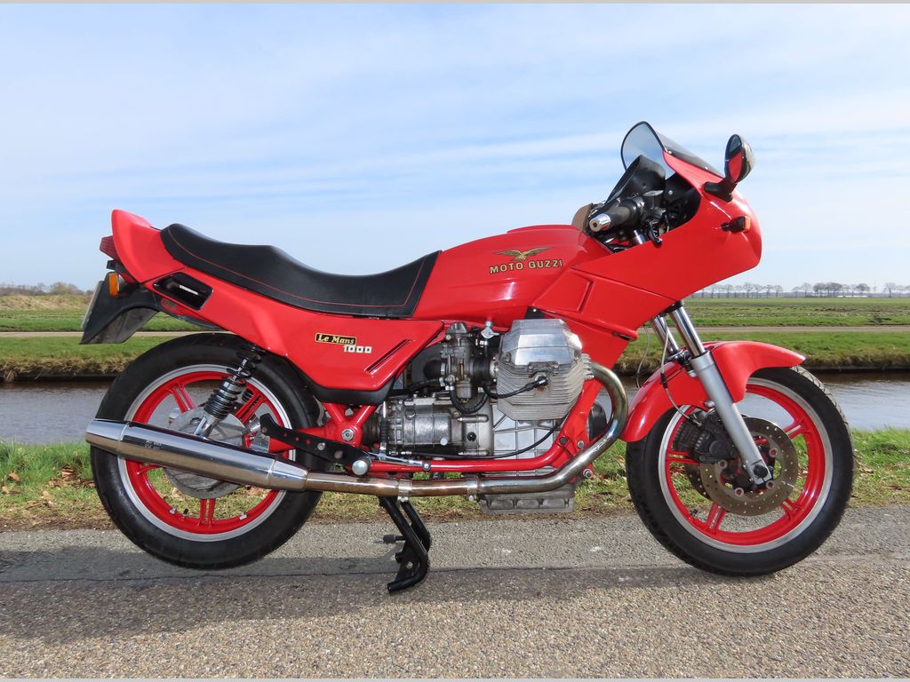 Moto Guzzi 1000 Le Mans