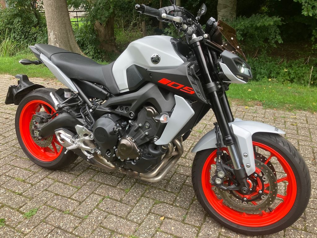 Yamaha MT-09