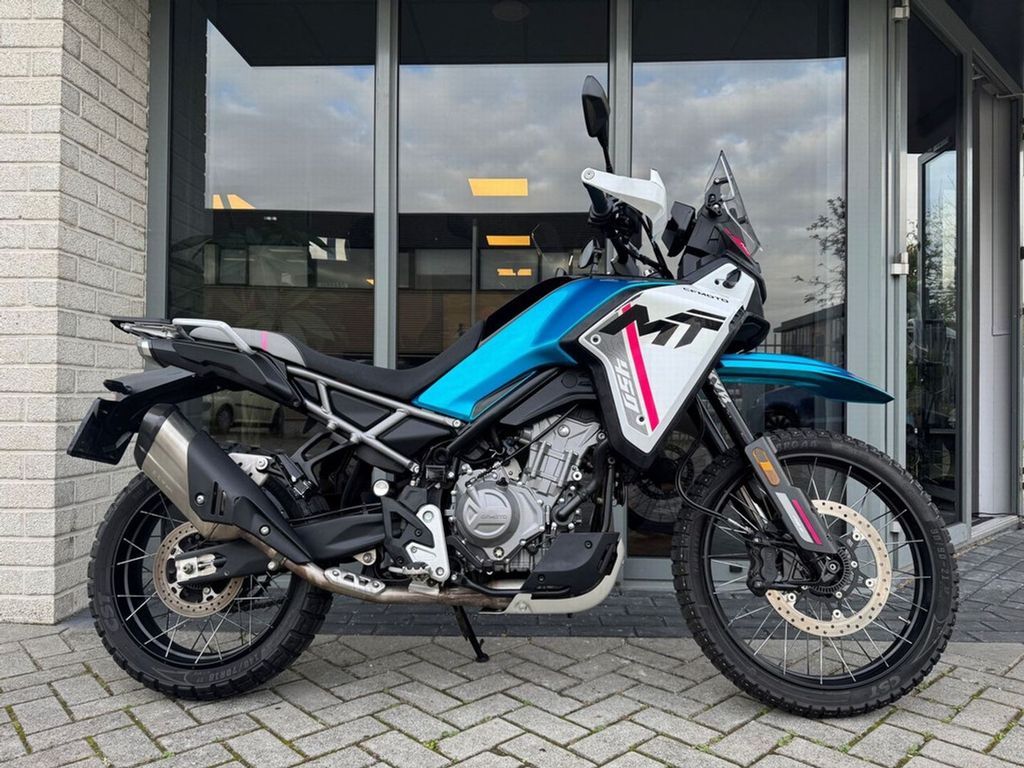 CFMOTO 450 MT