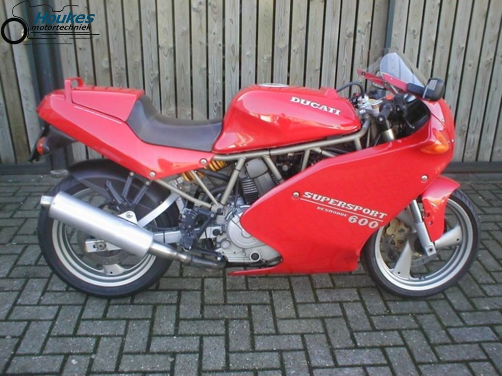 Ducati 600SS