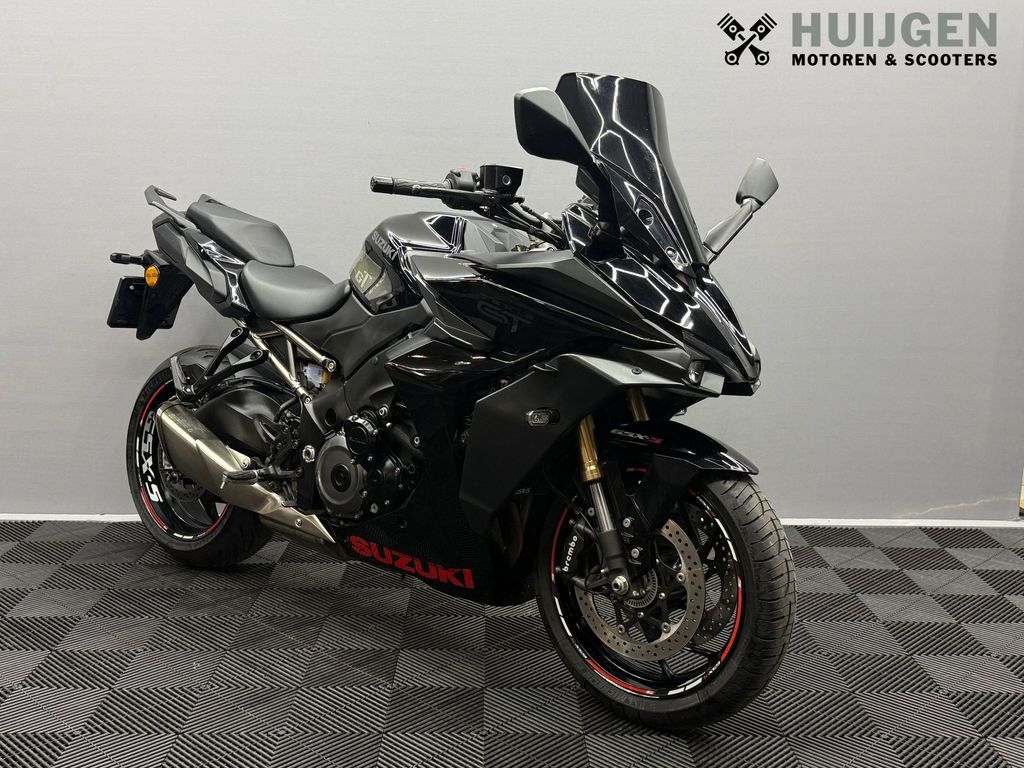 Suzuki GSX-S 1000GT
