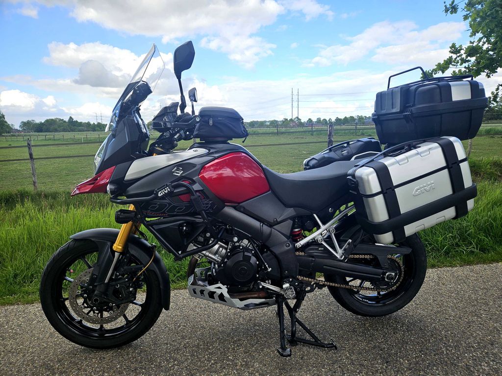 Suzuki DL 1000 V-Strom